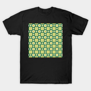 Yellow and green abstract pattern background T-Shirt